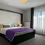 דירה Close Luxury Glam Apartments *