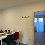 דירה Close Luxury Glam Apartments *