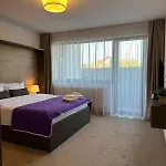 Close Luxury Glam Apartments בראשוב