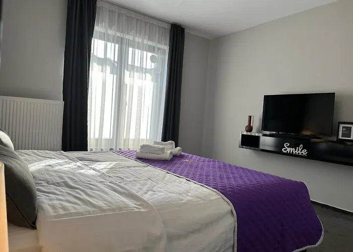 Apartment Close Luxury Glam Apartments *