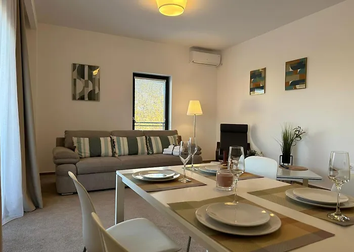 Apartment Close Luxury Glam Apartments *