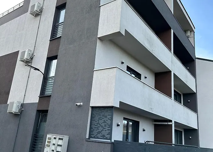 Close Luxury Glam Apartments Brașov